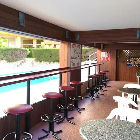 Barbara Annex מלון דירות