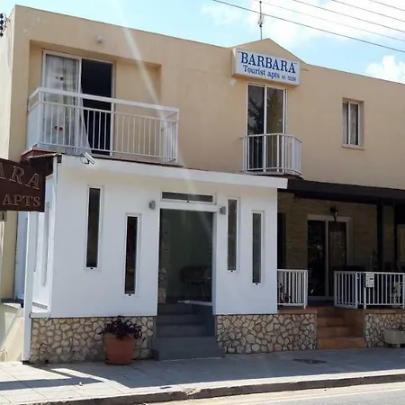 Barbara Annex מלון דירות איה נאפה