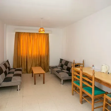 Barbara Annex מלון דירות